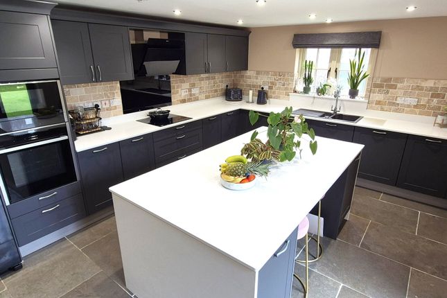 27, Broad Street, Shefford photo 2