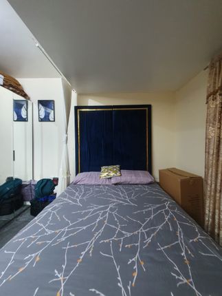 Room to rent in Wenlock Mews, Leyton, London