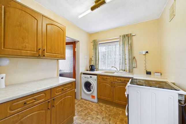 16, Pease Close, Pontefract photo 3