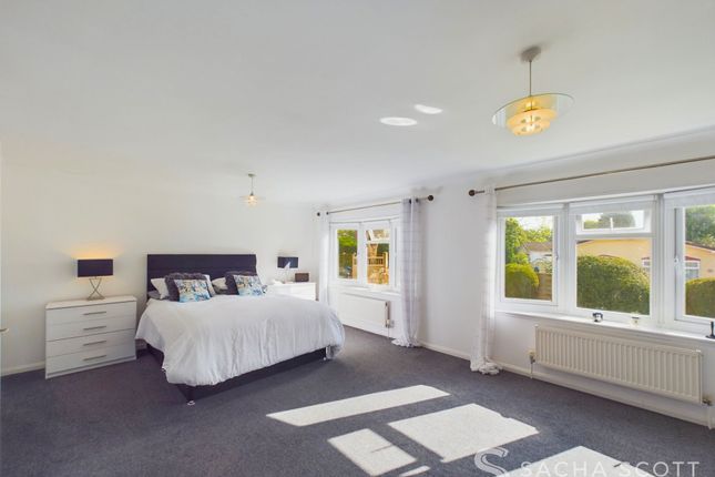 66 Surrey Hills Residential Park Boxhill Road, Tadworth photo 3