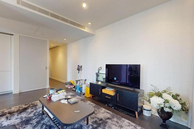 Flat 1108, London photo 2