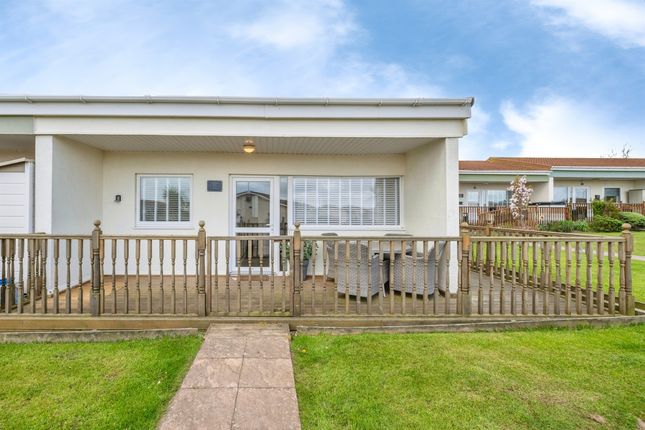 Cottage 40, Rainbows End Chalet Park, Mill Lane, Norwich photo 4