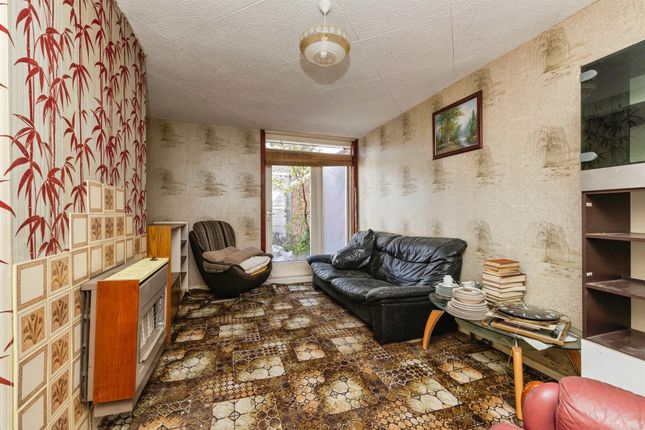 7, Harvey Walk, Hartlepool photo 4