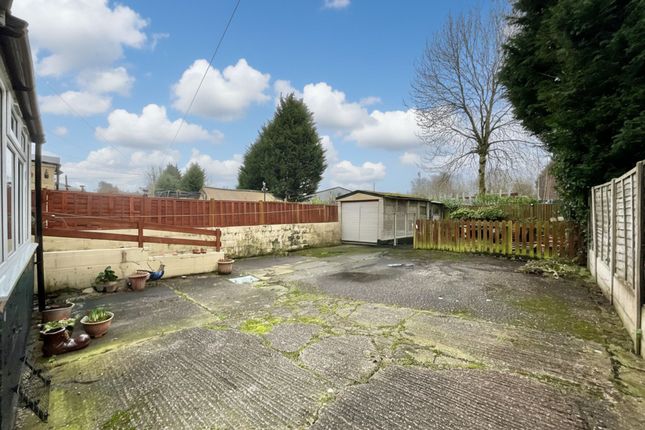 194 Uttoxeter Road, Stoke-On-Trent photo 4