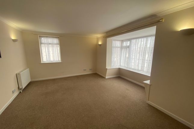 10A, 10A, Everest Drive, Seaton photo 2