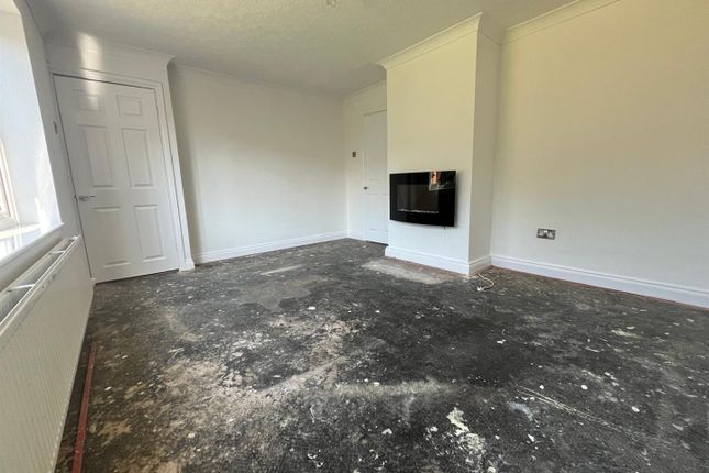 164, Newmarket Road, Ashton-Under-Lyne photo 4