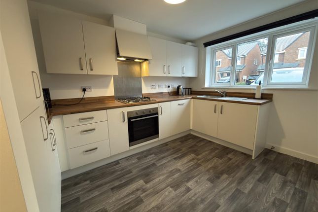 23, Oak Drive, Newton Aycliffe photo 4