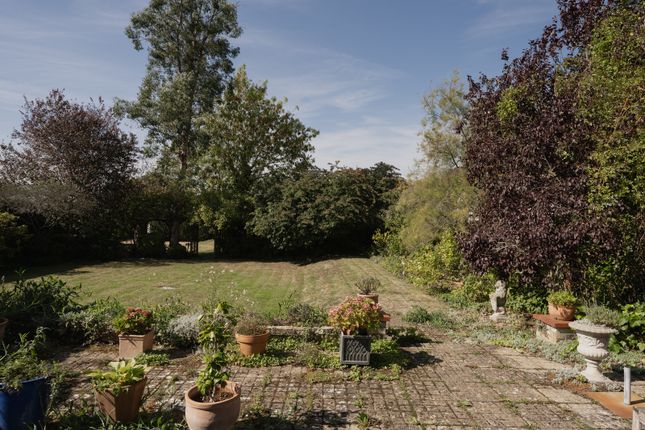 312526 - 10 High St, Toft-1-2.Jpg