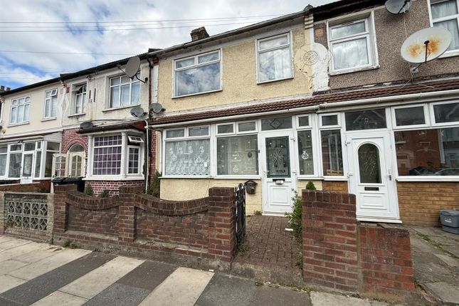 3-bed house on 12, Hickling Road, Ilford, £450,000