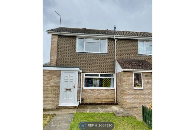 Thumbnail End terrace house to rent in Skippons Close, Newbury