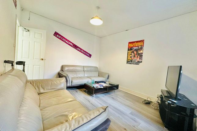 48 Teversal Avenue, Nottingham photo 2