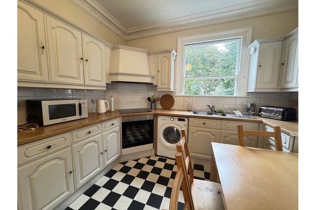 107, Milson Road, Kensington Olympia photo 2