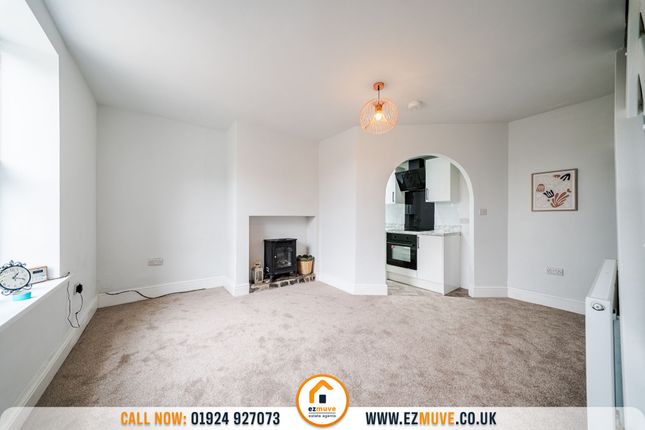 1 Back Carlinghow Lane, Batley photo 4