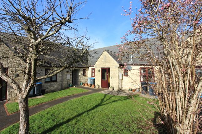 Bungalow for sale in Shepard Way, Chipping Norton