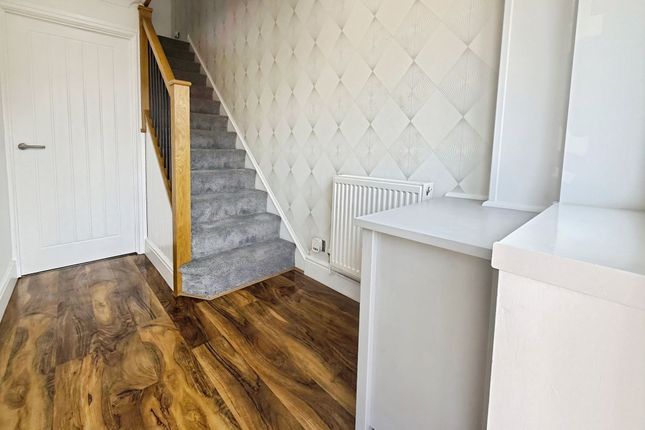 42 Meadow Road, Stoke-On-Trent photo 2