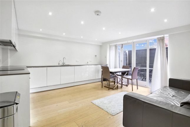 Flat 1, 26, Devonshire Place, London photo 3
