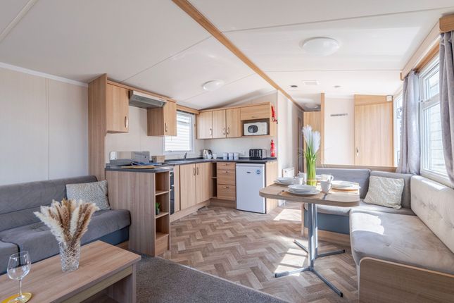 Swift Loire, Coast Road, Lowestoft photo 2