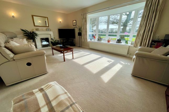 69 Linnards Lane, Northwich photo 2