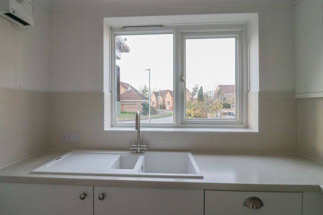 9, Foxglove Road, Attleborough photo 4