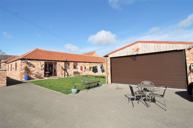 Thumbnail Semi-detached house to rent in 2 The Stables, Bishopton