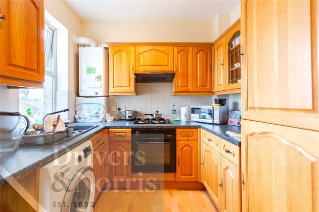 Thumbnail Flat to rent in Junction Road, Archway, London