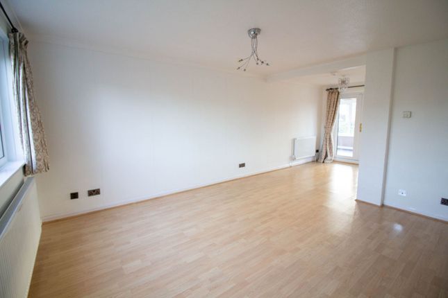 34, Farley Close, Frome photo 2