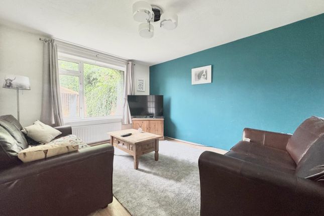 10, Southwell Crescent, Highbridge photo 2
