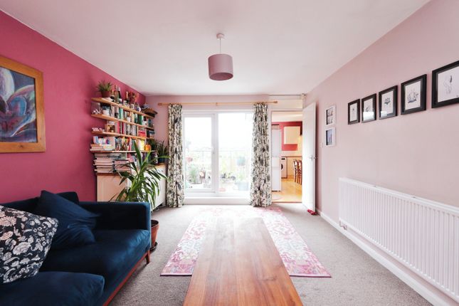 Flat for sale in Wensley Close, Sheffield, South Yorkshire