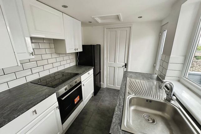 No. 83 Mow Cop Road, Stoke-On-Trent photo 4