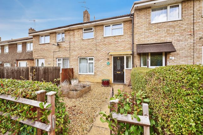 3-bed terraced on 43, Elm Close, HUNTINGDON, £205,000