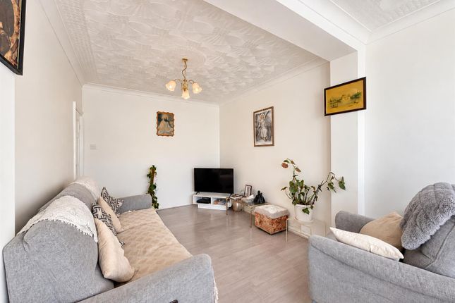 91, Marlborough Road, Southall photo 3