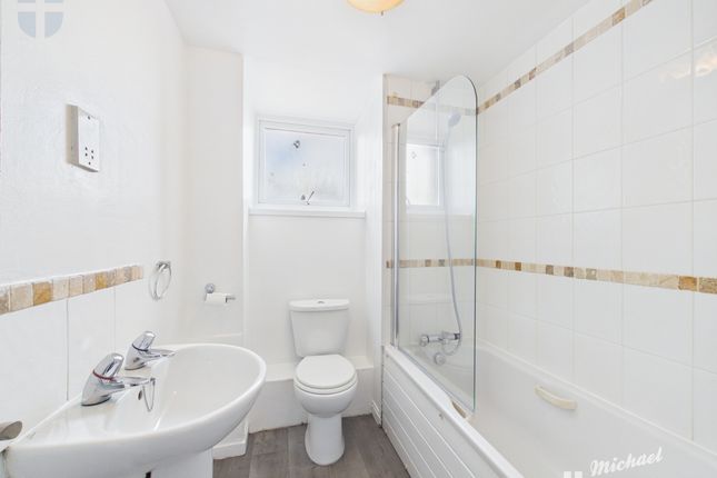 9 New Bedford House, Aylesbury photo 2