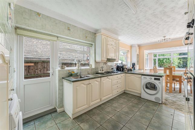 58, Marlborough Road, London photo 4