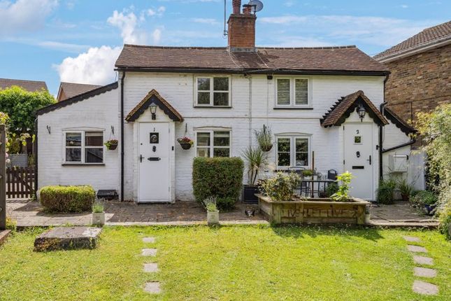 2-bed house on 1, Live and Let Live Cottages, Booker Common, £385,000