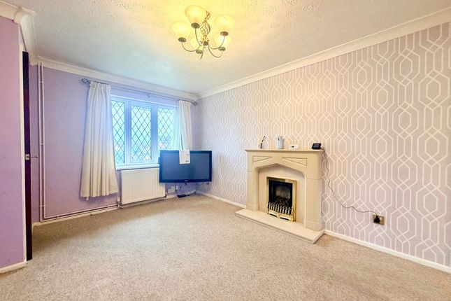 6 Hawksley Gardens, Nottingham photo 3