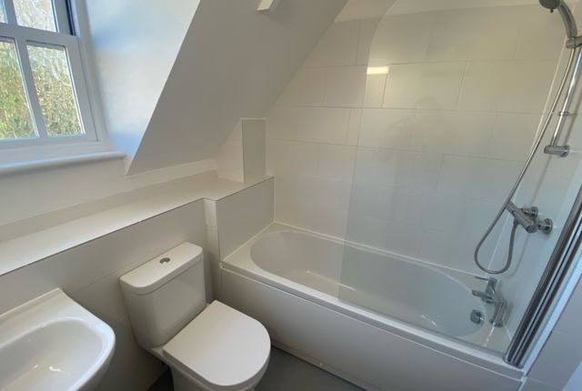 9 Lullingstone Court, CANTERBURY photo 5