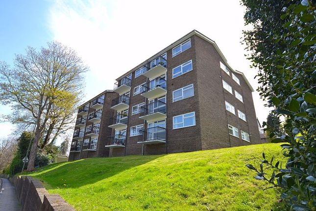 Thumbnail Flat for sale in Scotts Avenue, Shortlands, Bromley