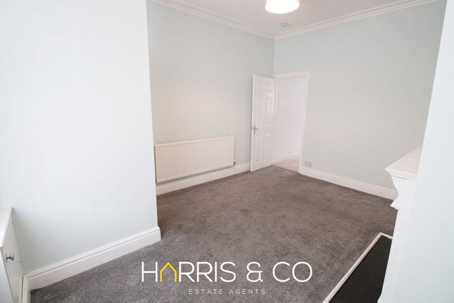 12, Huntley Avenue, Lancashire photo 4
