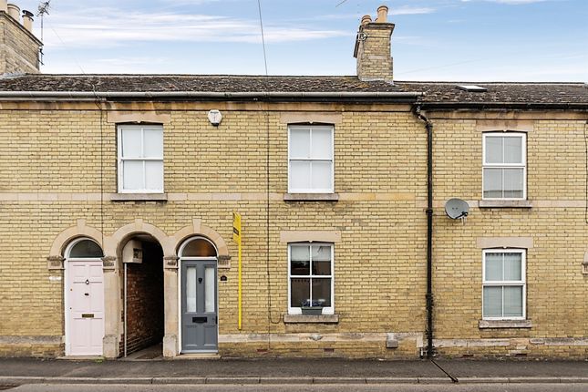 Thumbnail Terraced house for sale in Alexandra Road, Stamford