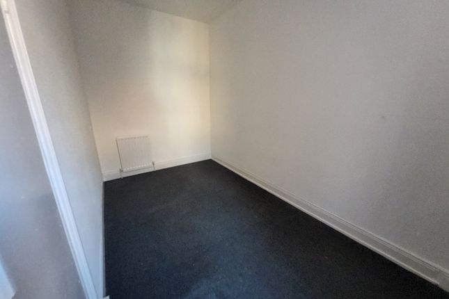 111 Rectory Road, Gateshead photo 4