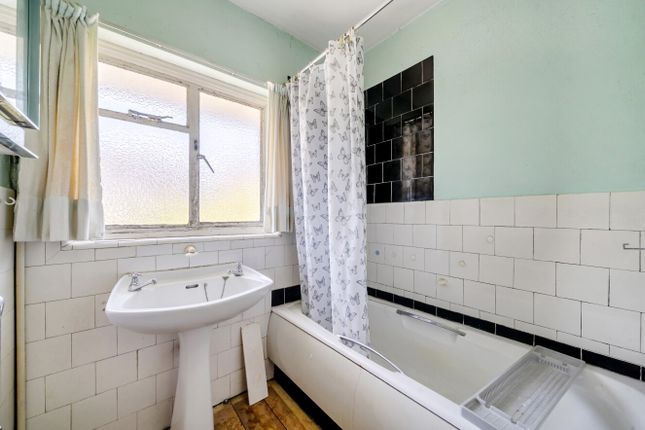 25, Hulham Road, Devon photo 4