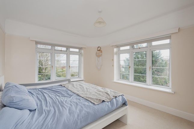 Flat for sale in Christchurch Place, Epsom