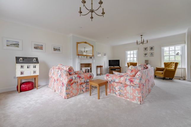 19 St. Georges, Wymondham photo 2
