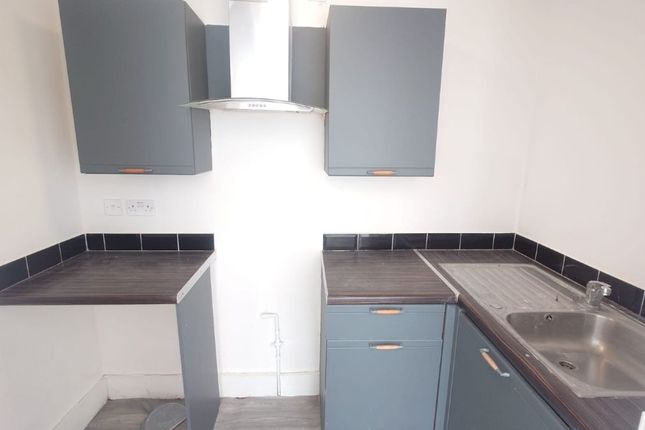 Flat 1, 21 Rocky Lane, Liverpool photo 3