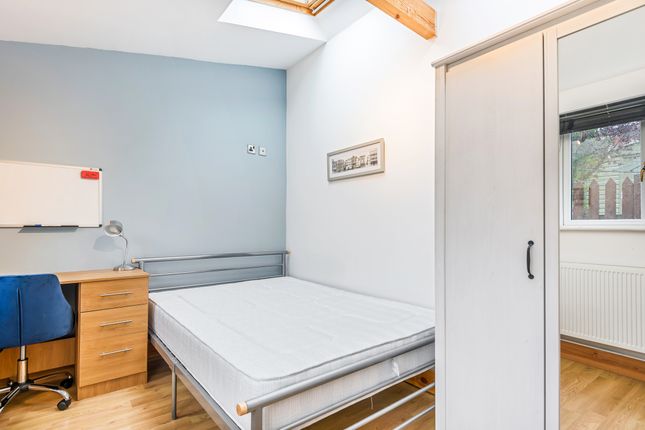 Room 1, 44, Fromond Road, Winchester photo 4
