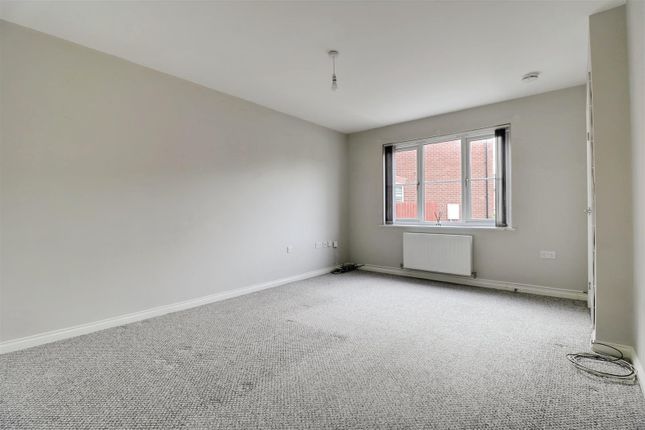 4, Reginald Lindop Drive, Alsager photo 4