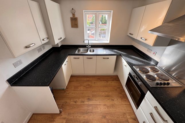 60, STRATFORD-UPON-AVON photo 4