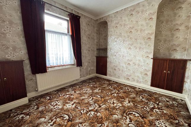 26, Catherine Street, Llanelli photo 3