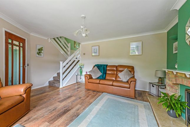 14, Chervil Close, Horndean photo 4