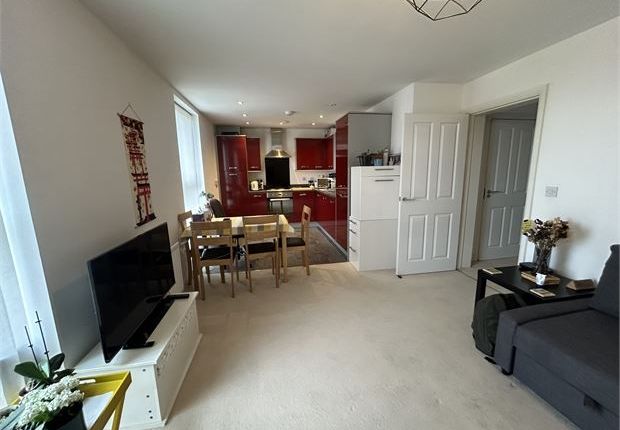 Flat to rent in Whittle House, Colchester